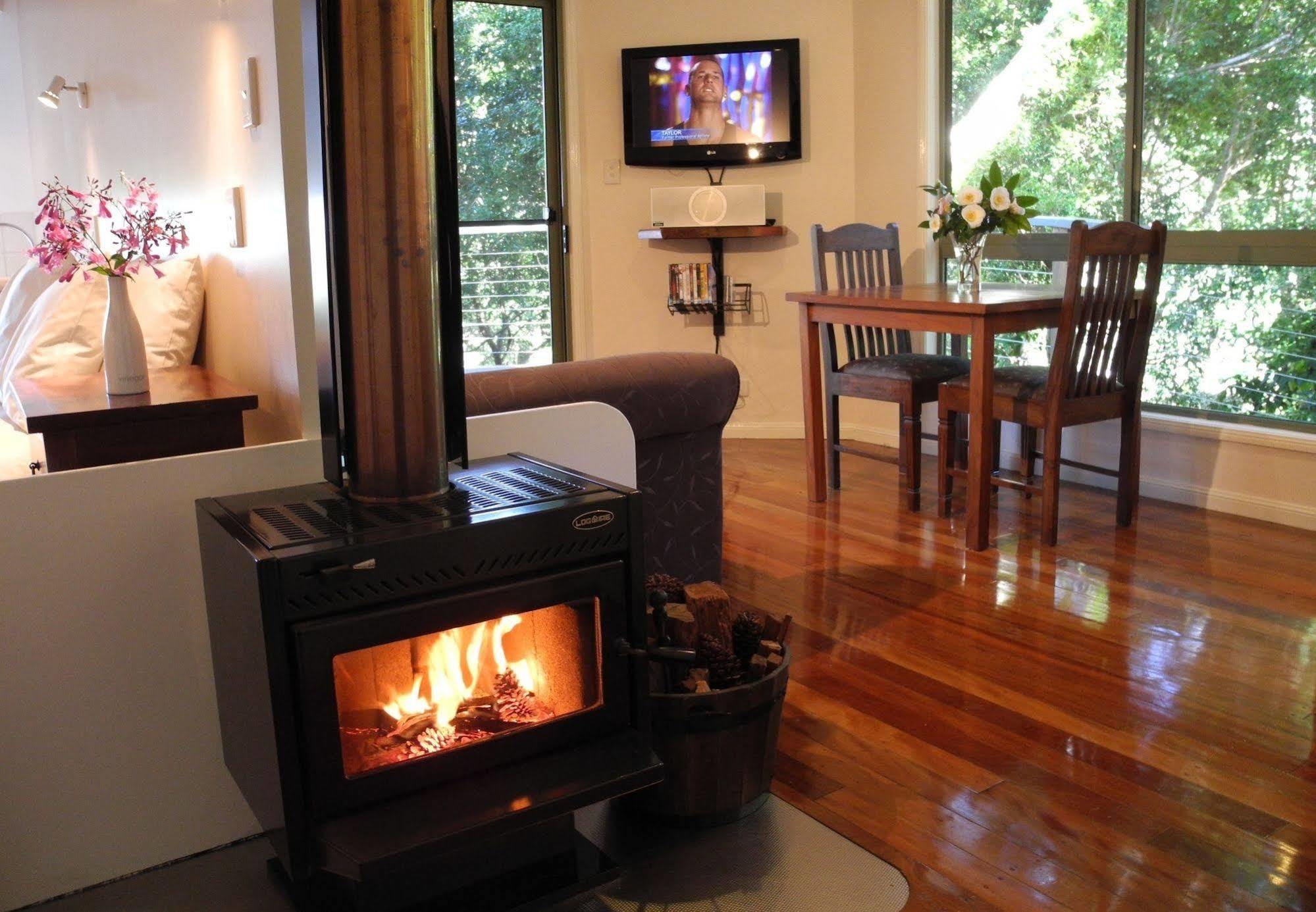 Lovestone Cottages Montville Exterior foto
